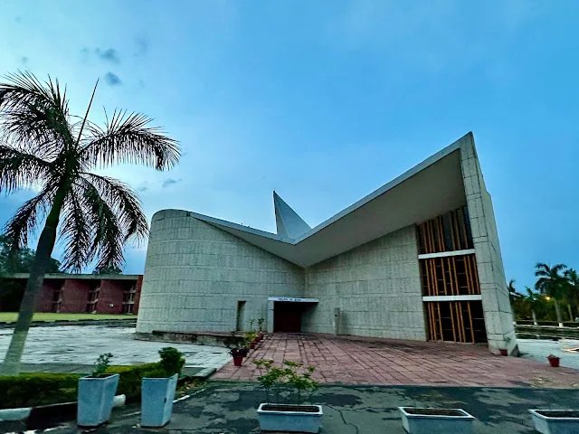 HNB Garhwal University